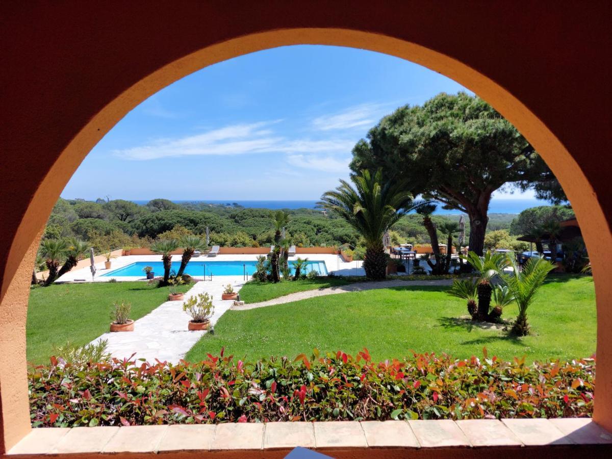 Hotel Les Bouis - Vue Mer Ramatuelle Exterior photo