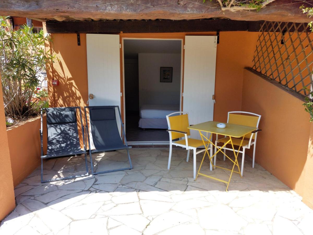 Hotel Les Bouis - Vue Mer Ramatuelle Exterior photo