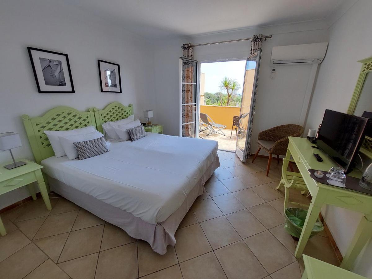 Hotel Les Bouis - Vue Mer Ramatuelle Exterior photo